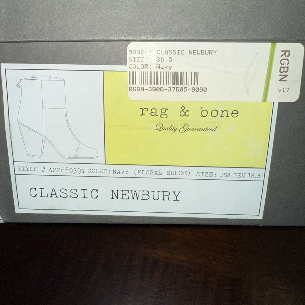 rag & bone Newbury Navy floral 8.5 EUC - Picture 8 of 8